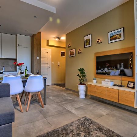 Apartament Diamentowy Леско Екстериор снимка